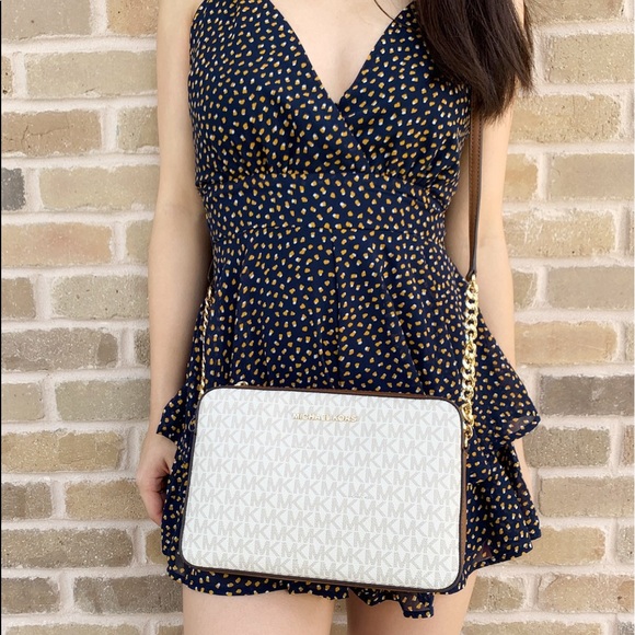 Michael Kors Jet Set Crossbody Vanilla MK - Picture 2 of 5